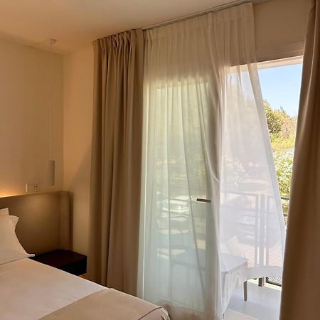 Vireo Rooms ซานตามาเรีย นาวาร์เรเซ ภายนอก รูปภาพ