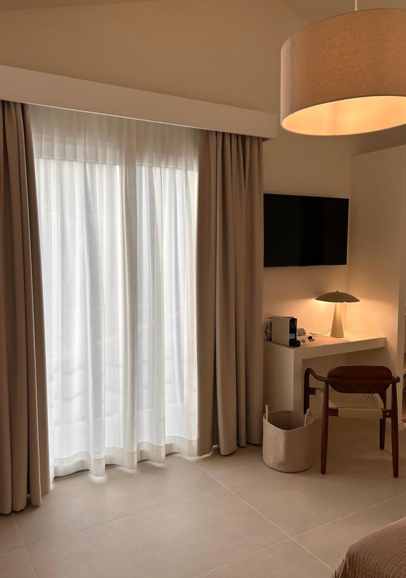 Vireo Rooms ซานตามาเรีย นาวาร์เรเซ ภายนอก รูปภาพ