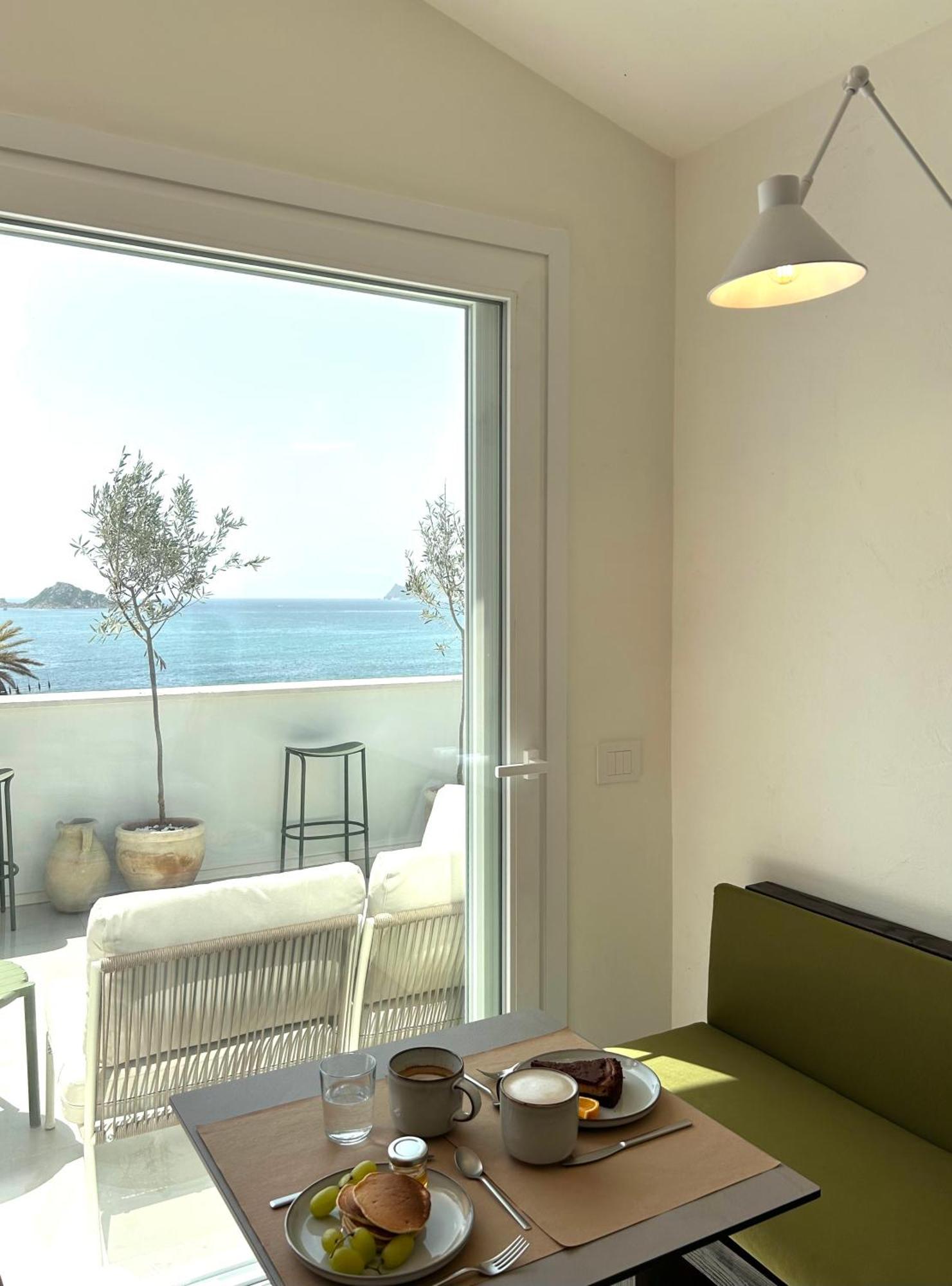Vireo Rooms ซานตามาเรีย นาวาร์เรเซ ภายนอก รูปภาพ